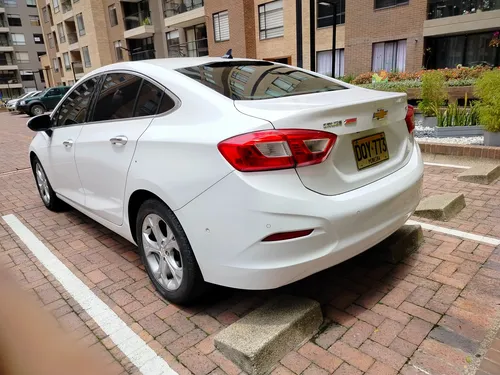 Chevrolet Cruze 1.4 Ltz 5 p