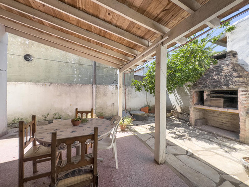 Venta Casa 3 Ambientes En Santos Lugares