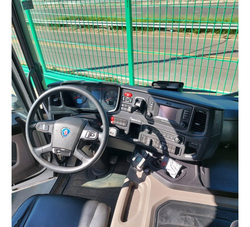 Scania P 360 B 8x2 2p (diesel)(e5)