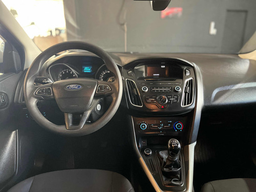 Ford Focus III 1.6 S