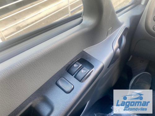 Imagen 8 de 13 de Hyundai Hd45 C/aire 2.6 2022 0km - Lagomar Automóviles