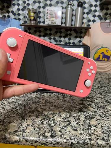 Nintendo Switch Lite 32GB Coral 5,5” - Console Nintendo Switch - Magazine  Luiza