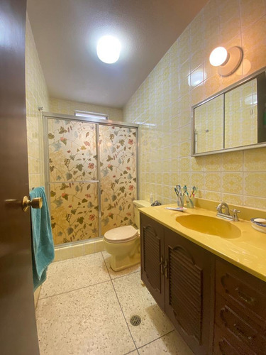 Imagen 17 de 24 de Venta De Casa En Santa Paula | J24