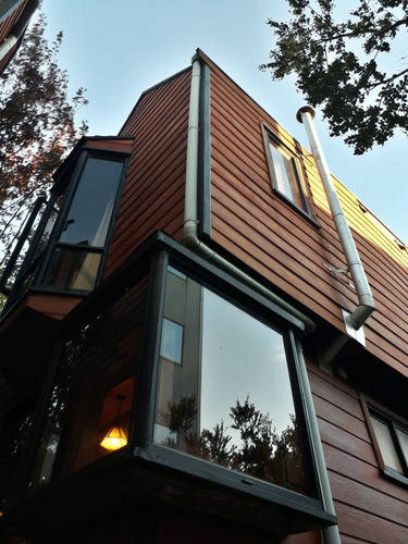 Sitio En Carlos Anwandter A Metros De La Costanera