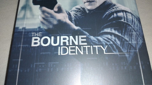Imagem 2 de 3 de Steelbook Trilogia Bourne C/pt-br (semi-novo)