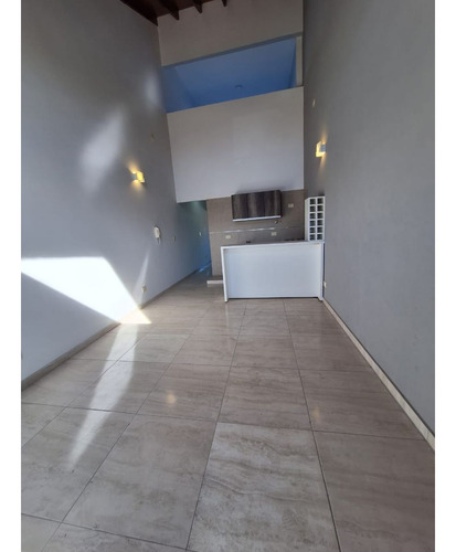 Vendo Depto 3 Amb. C/terraza Propia Villa Luzuriaga