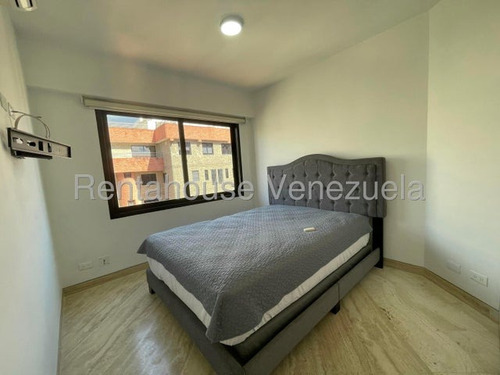 Carla Gonzalez Apartamento En Venta En La Urbanizacion El Rosal Mls #25-12332 Sc