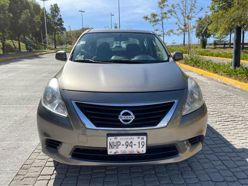 Imagen 3 de 11 de Nissan Versa 2012 1.6 Sense 5vel Mt