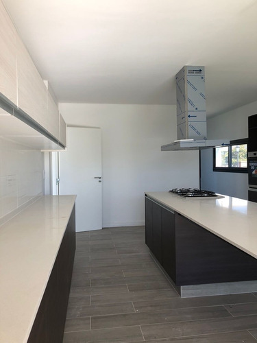 Imagen 10 de 30 de Casa En Venta En San Matias, Escobar, G.b.a. Zona Norte