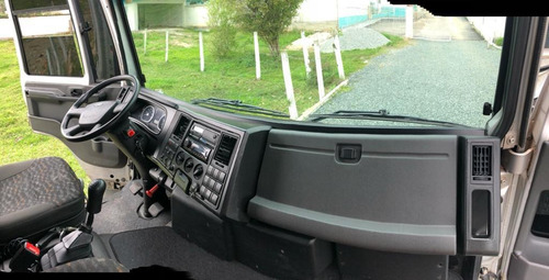 Imagem 5 de 15 de Ford Cargo816