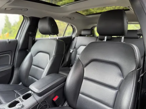 Mercedes-Benz Clase GLA 1.6 Urban