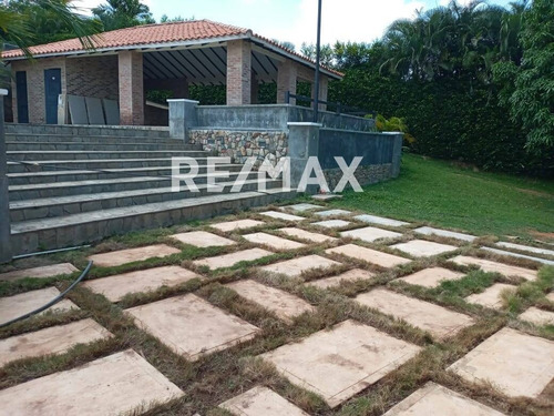 Imagen 8 de 10 de 140510 Hermosa Casa A Estrenar En Safari Carabobo - Carmen María González 0412.4359728