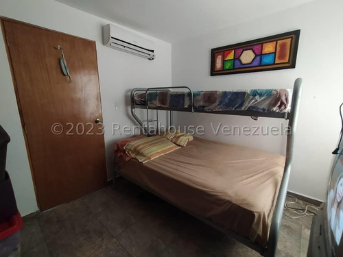 Excelente Oportunidad De Inversión En Casa Dúplex En Venta En La Urb Terraza De Ensenada Barquisimeto Rah Ve