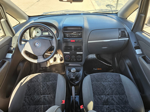 Fiat Idea 1.8 Hlx