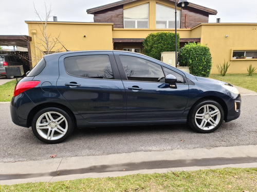 Peugeot 308 2.0 Feline 143cv 2013