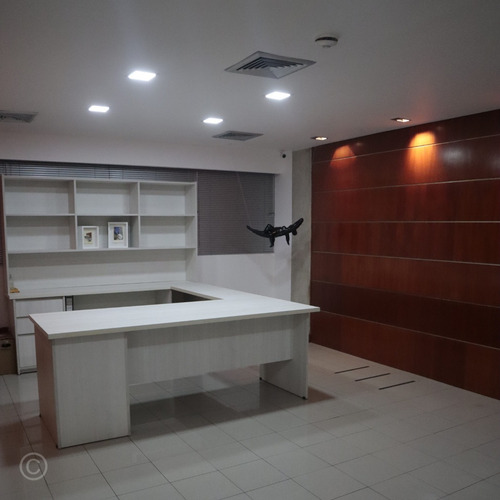 Imagen 7 de 8 de Se Alquila Edificio Completo Semi Equipado, Ideal Para Empresas Grandes Con Planta Eléctrica Total