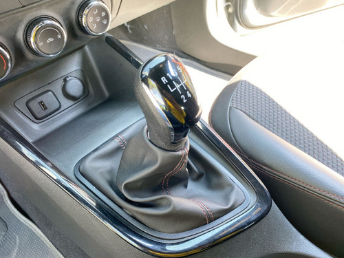 Chevrolet Onix 1.0T Rs Mt