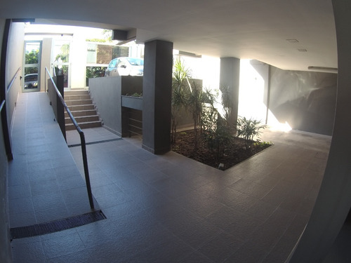 Imagen 11 de 22 de Departamento Venta Dos Ambientes En Castelar Sur