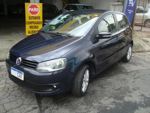 Volkswagen Fox 1.6 Vht I-motion Total Flex 5p