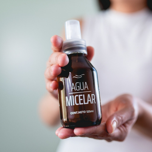Imagen 2 de 7 de Agua Micelar Aiyana: Limpieza Y Nutrición-desmaquillante