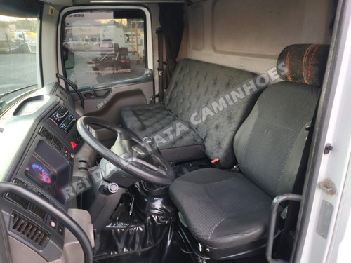 Imagem 9 de 13 de Volkswagen Constellation 24.280 Truck Baú 11 Metros Revisado