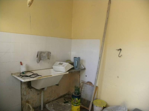 Imagen 8 de 13 de Casa A La Venta Con Muy Buena Ubicación Y Amplio Terreno