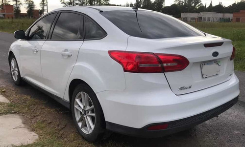 Ford Focus Iii 2.0 Sedan Se 2015