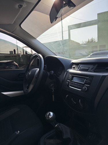 Renault Alaskan 2.3t 16v Confort Mt 4x2