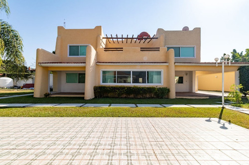 Vendo Casa En Condominio, En Cuernavaca, A Un Paso De Sumiya