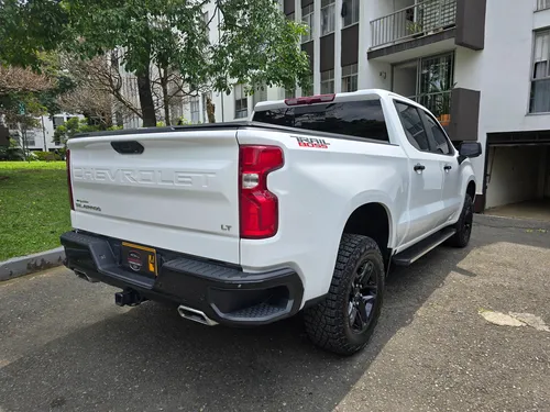 Chevrolet Silverado 5.3 Z71 4X4 At