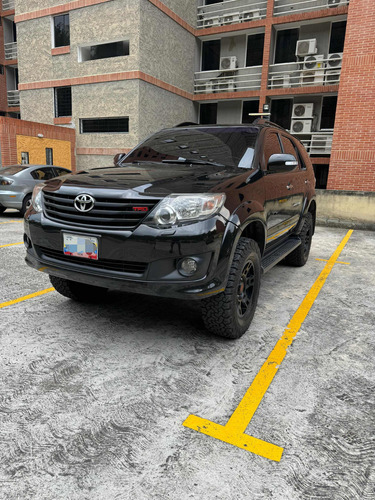 Toyota Fortuner 4x4 4.0