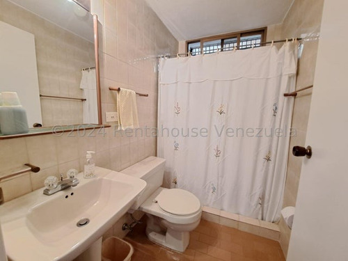 Baja De Precio Casa En Alto Hatillo Mls 24-28483. Andrea Schmidt