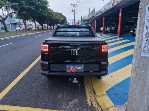 Fiat Strada 1.3 Freedom Cab. Dupla Flex 4p