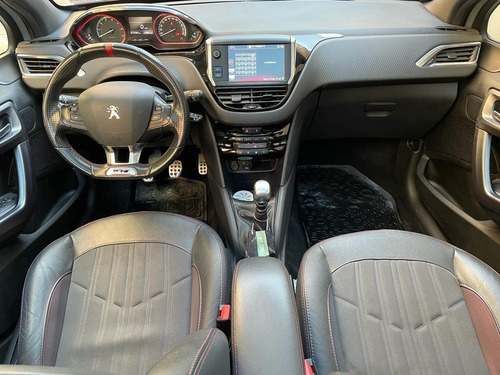 Imagen 7 de 10 de Peugeot 208 Gt 2017