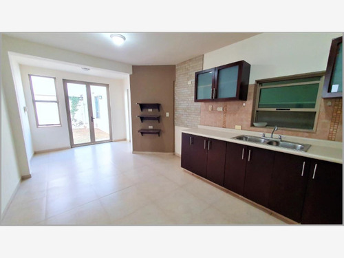 Imagen 5 de 11 de Casa Sola En Renta Renta En Residencial Magnolias Al Norte De Saltillo