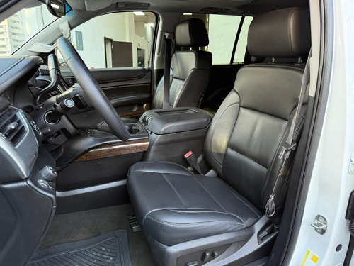 Chevrolet Suburban 5.3 Ltz V8 4wd 2da Cubo At