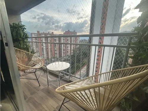 Se Vende Apartamento Para Inversión En Urb Laureles Del Valle Itagüí