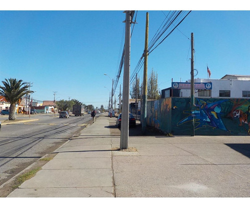 Ampli Superficie Con Local Comercial En Venta En La Serena.