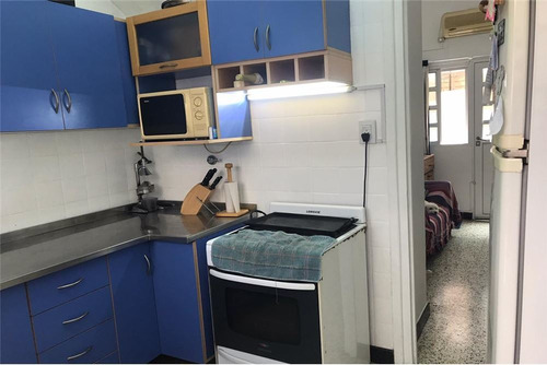 Imagen 4 de 13 de Casa Interna En Venta De 2 Dormitorios Y Patio
