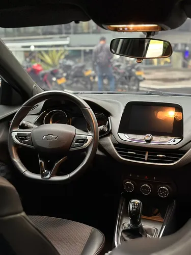 Chevrolet Onix 1.0T Rs Mt
