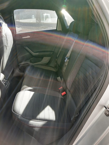 Imagen 14 de 15 de Volkswagen Virtus Gts 250 Tsi At Cr