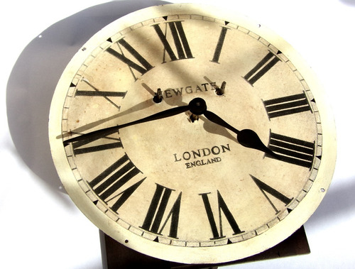 Maquina De Reloj De Pared Newgate London England Funcionando