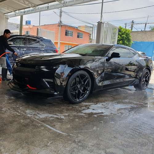 Chevrolet Camaro 6.2 Ss At