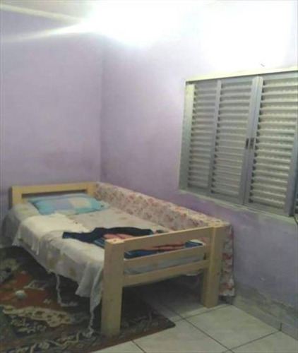Imagem 5 de 15 de Casa Térrea Com 249m2 03 Dormitórios 04 Vagas De Garagem No Bairro Catiapoã Em São Vicente Num Local Muito Bom Próximo A Praça E A Linha Amarela Vlt E Padarias E Mercado Fiel Barateiro Aceita Contra