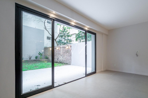 Venta Departamento 5 Ambientes Con Patio Recoleta