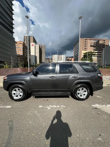 Toyota 4Runner 4.0 SR5 Blindada