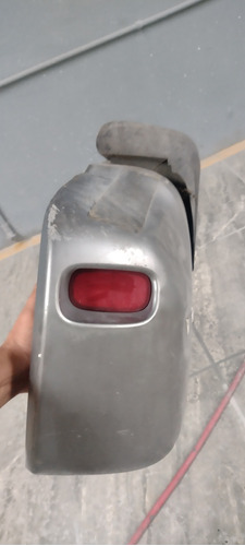 Cacho Derecho Del Bumper Trasero Rav 4 2005