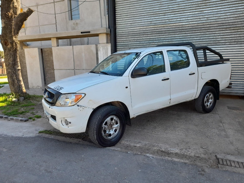 Imagen 1 de 9 de Toyota Hilux 4x2 Dx Pack 2.5 Td