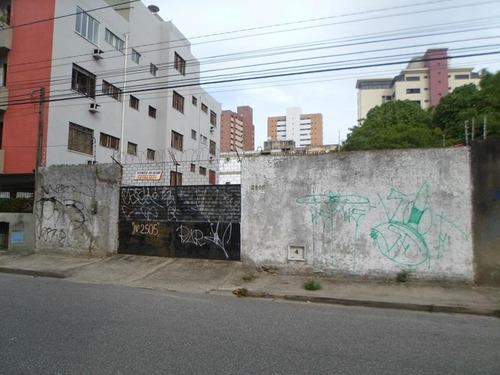 Terreno Para Alugar Na Cidade De Fortaleza-ce - L13573