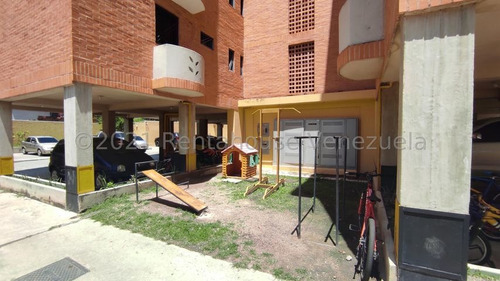 Imagen 12 de 13 de Apartamento En Venta Maracay Urb El Limon 22-6123 Ava